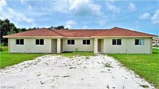 4459 26th St SW, Lehigh Acres, FL 33973