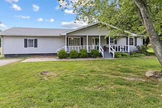 230 Lee Ln, Huntland, TN 37345