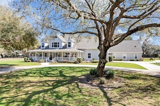 5150 Banana Point Dr, Okahumpka, FL 34762