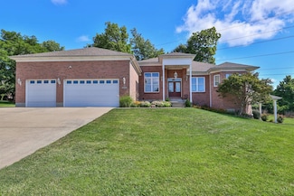 4014 Hickory Hollow Dr, Hamilton, OH 45013