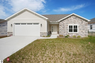 5127 Sheffer Farm Rd, Garfield Township, MI 49685
