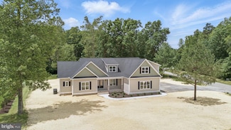 195 Promise Ln, Bumpass, VA 23024