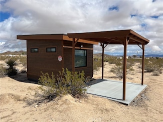 63323 La Brisa Dr, Joshua Tree, CA 92252