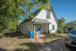 707 E Hill St, Joplin, MO 64801