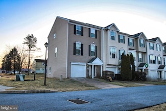 4101 Strawbridge Ct, Dover, PA 17315