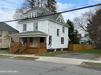 61 3rd Ave, Gloversville, NY 12078
