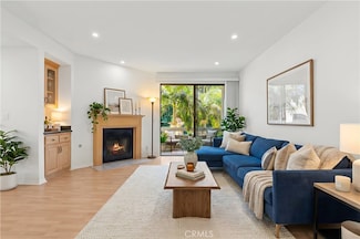 4430 Noble Ave Unit 208, Sherman Oaks, CA 91403