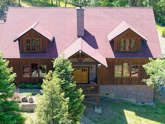 2611 Foots Creek Left Fork Rd, Gold Hill, OR 97525