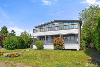 11056 Phinney Ave N, Seattle, WA 98133
