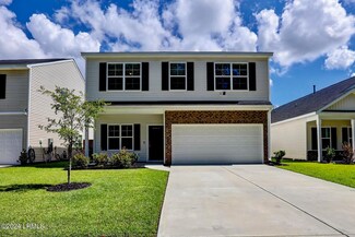 65 Chestnut St, Beaufort, SC 29906
