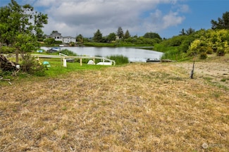 399 N Razor Clam Dr SW, Ocean Shores, WA 98569