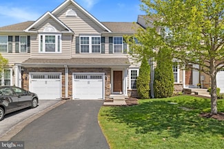 261 Tall Trees Cir, Downingtown, PA 19335
