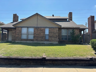 2710 Sherry St, Arlington, TX 76014