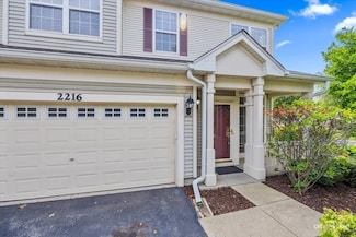 2216 Hillsboro Ct, Aurora, IL 60503