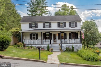 2 Broad St, Stockton, NJ 08559