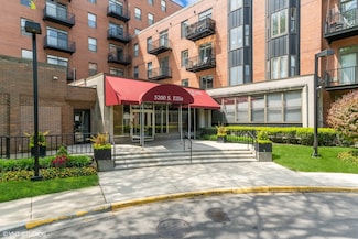 5200 S Ellis Ave Unit 211, Chicago, IL 60615