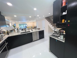 3756 NE 167th St Unit 44, North Miami Beach, FL 33160