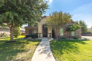 11700 Cypress Barn, Schertz, TX 78154