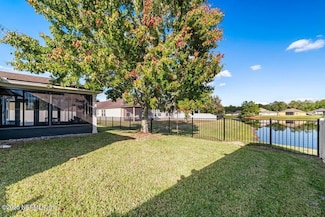 4526 Song Sparrow Dr, Middleburg, FL 32068