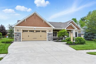 12815 Chaplin Ct, Fort Wayne, IN 46845
