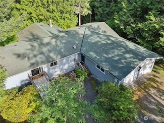 180 Goliah Ln, Port Ludlow, WA 98365