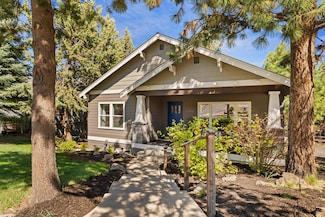 3256 NW Bungalow Dr, Bend, OR 97701