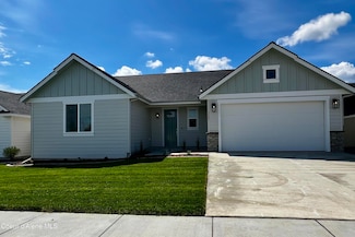 3387 Cyprus Fox Loop, Post Falls, ID 83854