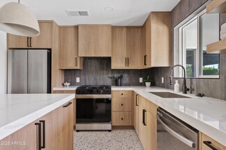 209 E Mckinley St, Tempe, AZ 85281
