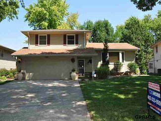 10220 O St, Omaha, NE 68127