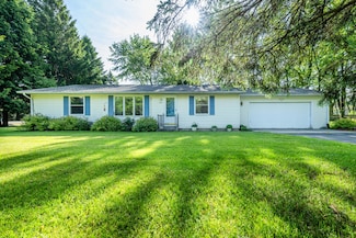 3715 Glen Haven Rd, Saint Joseph, MI 49085