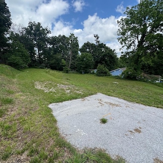 518 Joplin St, Neosho, MO 64850