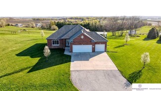 55185 230th St, Glenwood, IA 51534