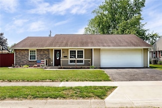 613 Spinning Rd, New Carlisle, OH 45344