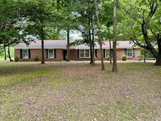 233 Everett Jones Rd, Hazel Green, AL 35750