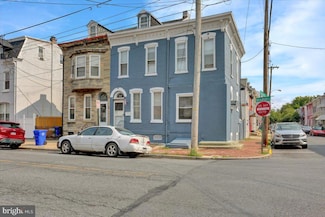 526 Windsor St, Reading, PA 19601