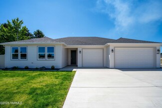 4604 Oak Ave, Yakima, WA 98903