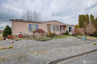 1801 N 32nd Place, Mount Vernon, WA 98273