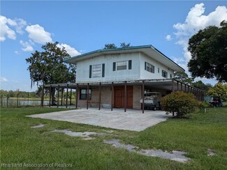 115 Heinley Rd, Lake Placid, FL 33852