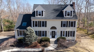 125 Jenks St, Wrentham, MA 02093
