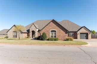 18712 Scarlet Oak Ln, Edmond, OK 73012