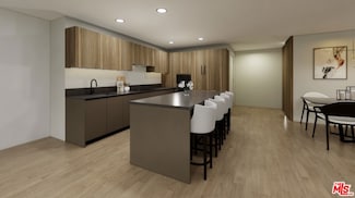 2220 Avenue of The Stars Unit 1501, Los Angeles, CA 90067