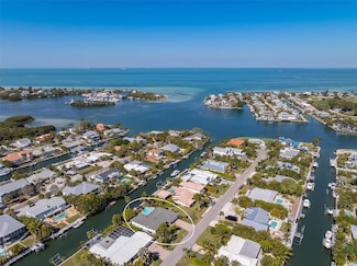 518 74th St, Holmes Beach, FL 34217
