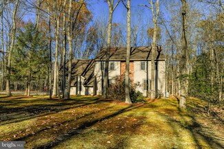 16 Hidden Acres Dr, Tabernacle, NJ 08088