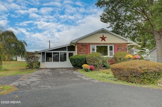 538 Childs Dr, Williamsport, PA 17702