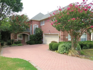 2801 Greenhill Dr, Plano, TX 75093
