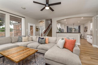 474 Price Dr, Rockwall, TX 75087