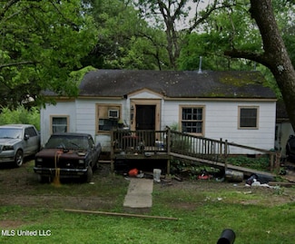 212 Gaylyn Dr, Jackson, MS 39209
