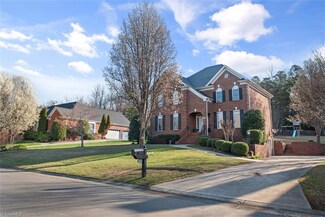 1849 Curraghmore Rd, Clemmons, NC 27012