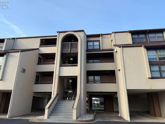 1801 E Perry St Unit 10 The Shores, Port Clinton, OH 43452