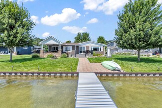 595 Acorn Trail, Horton, MI 49246